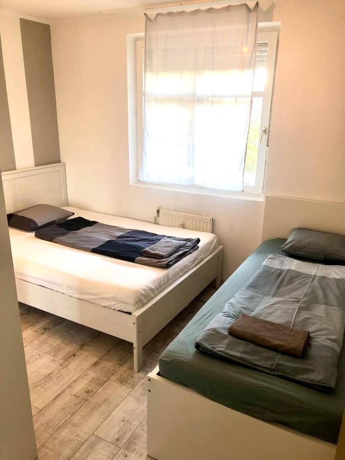 Bright, Spacious Apartment 3 Bedroom, Garage ブダペスト エクステリア 写真